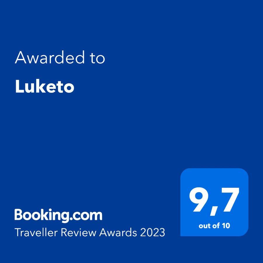 Luketo Apartment Вю-Абитан Екстериор снимка